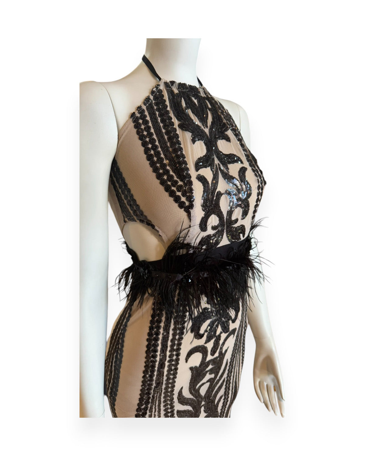 Vestido negro beige