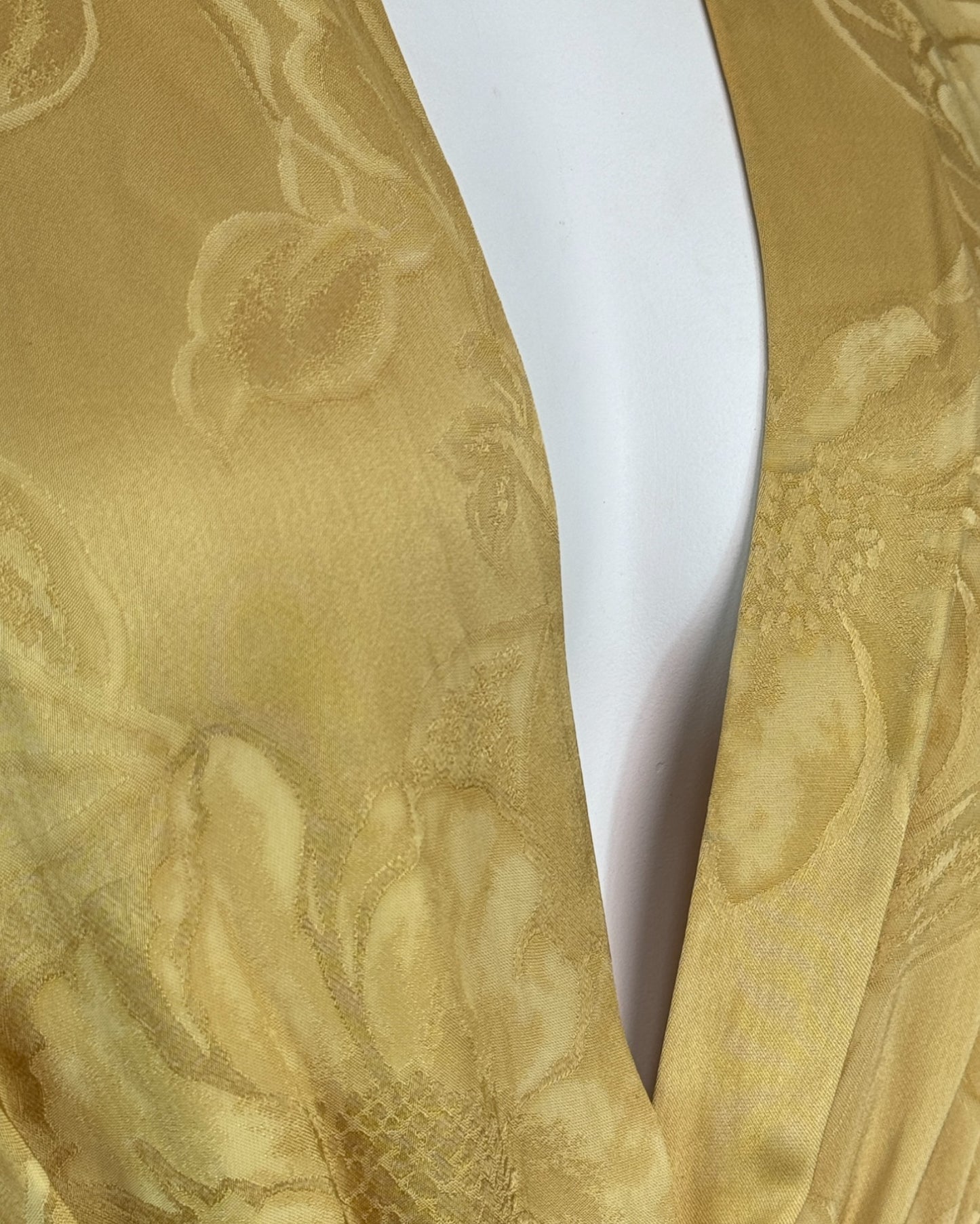 Vestido amarillo floral