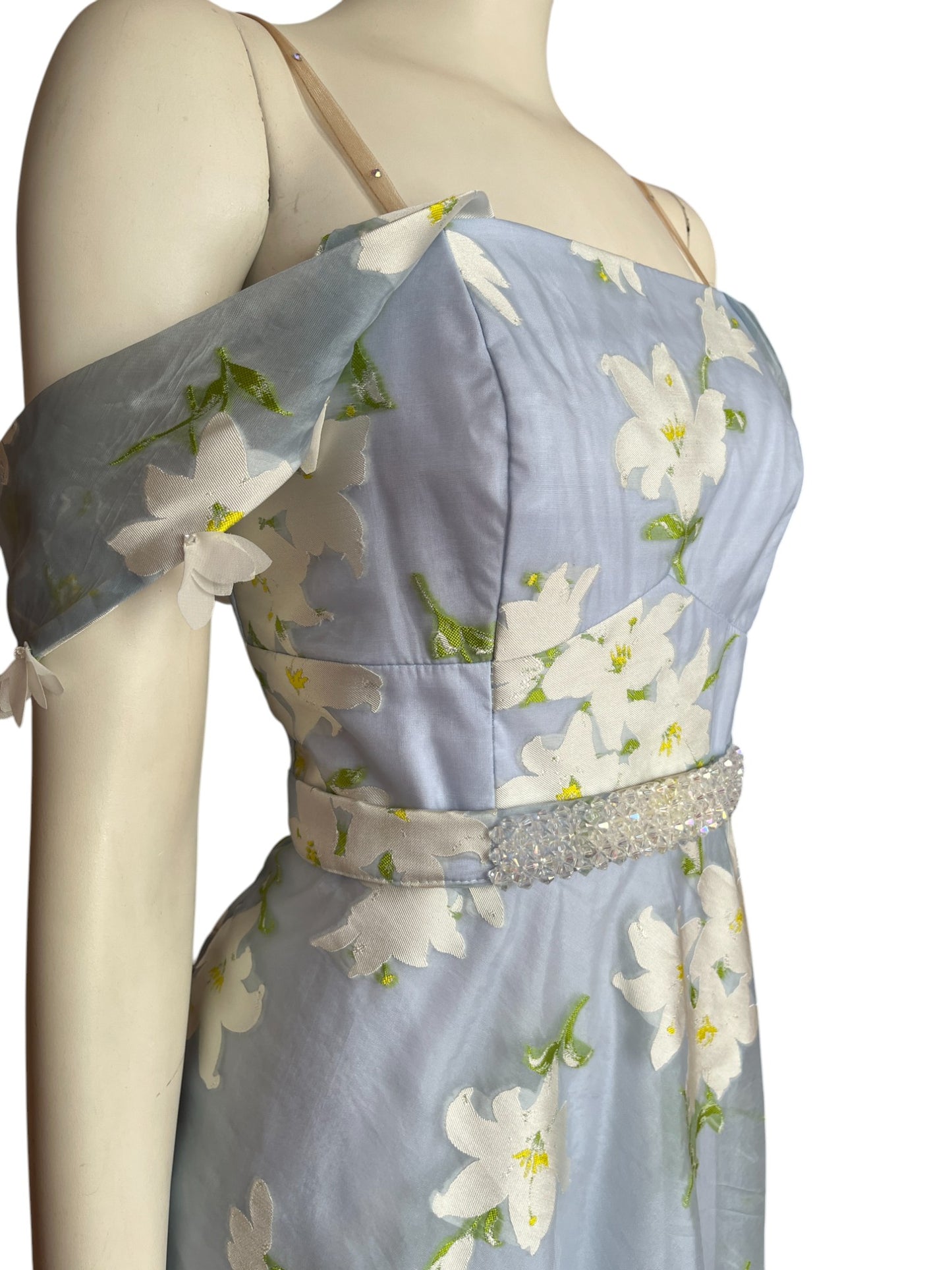 vestido mini azul flores blancas