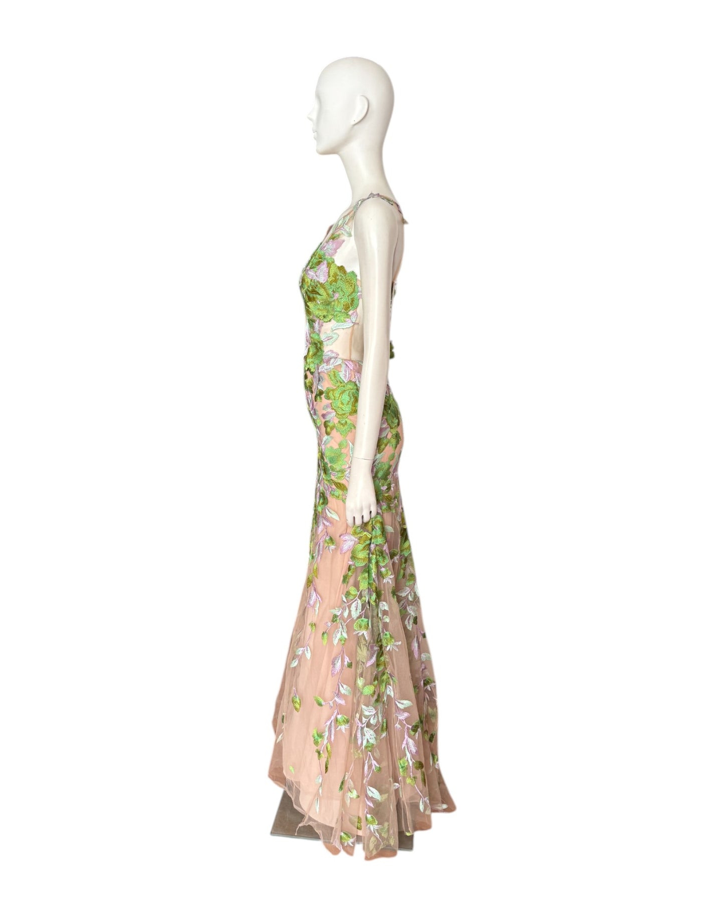Vestido jardin bordado