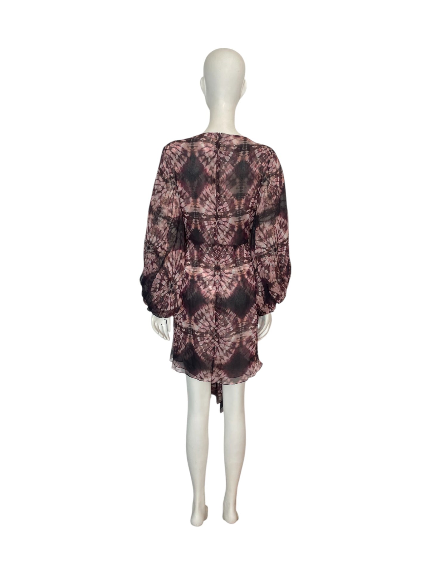 Mini vestido con mangas largas