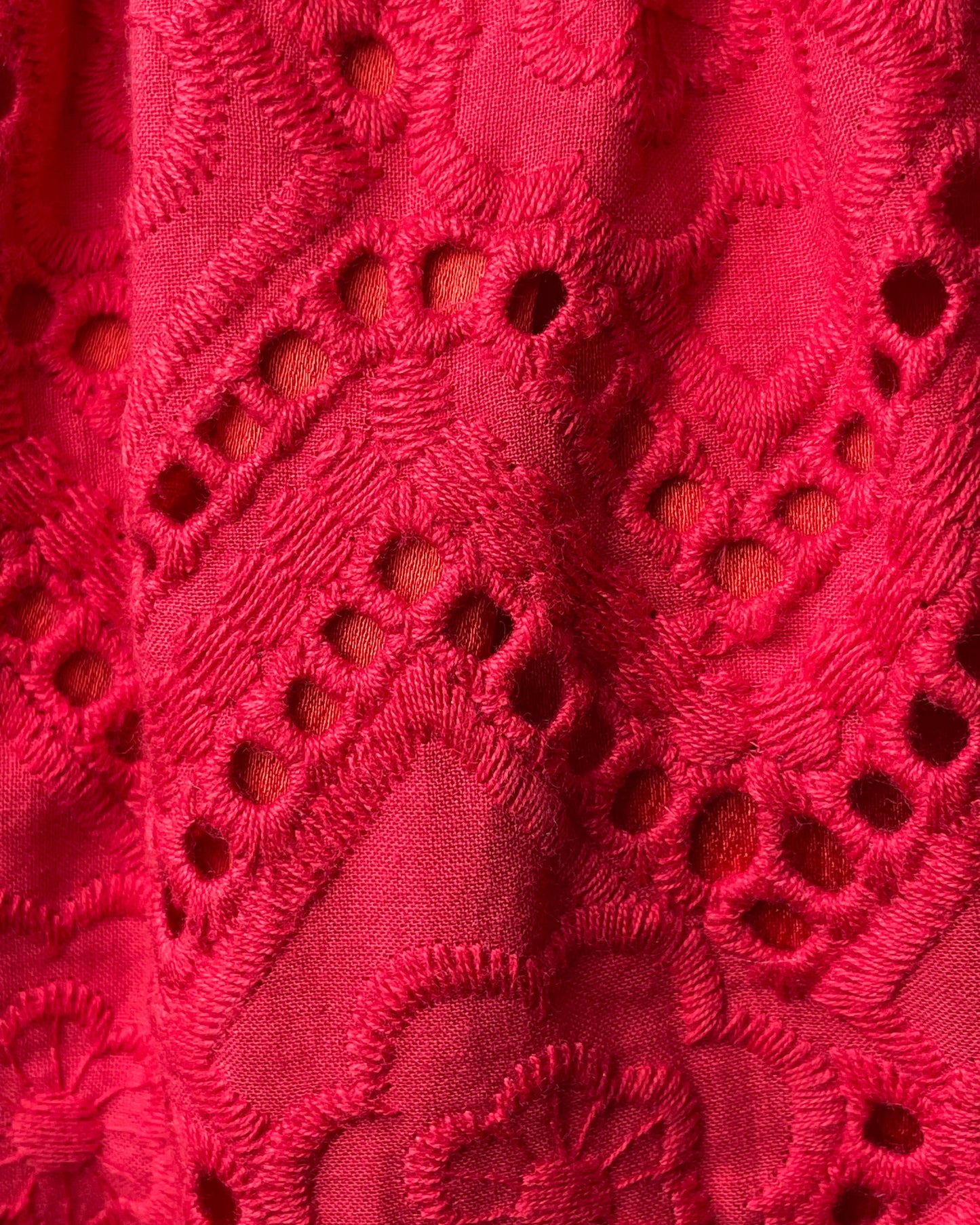 Midi dress bordado rojo