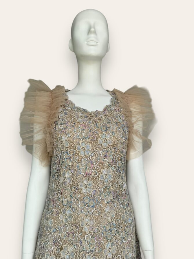 Vestido midi mangas de tul