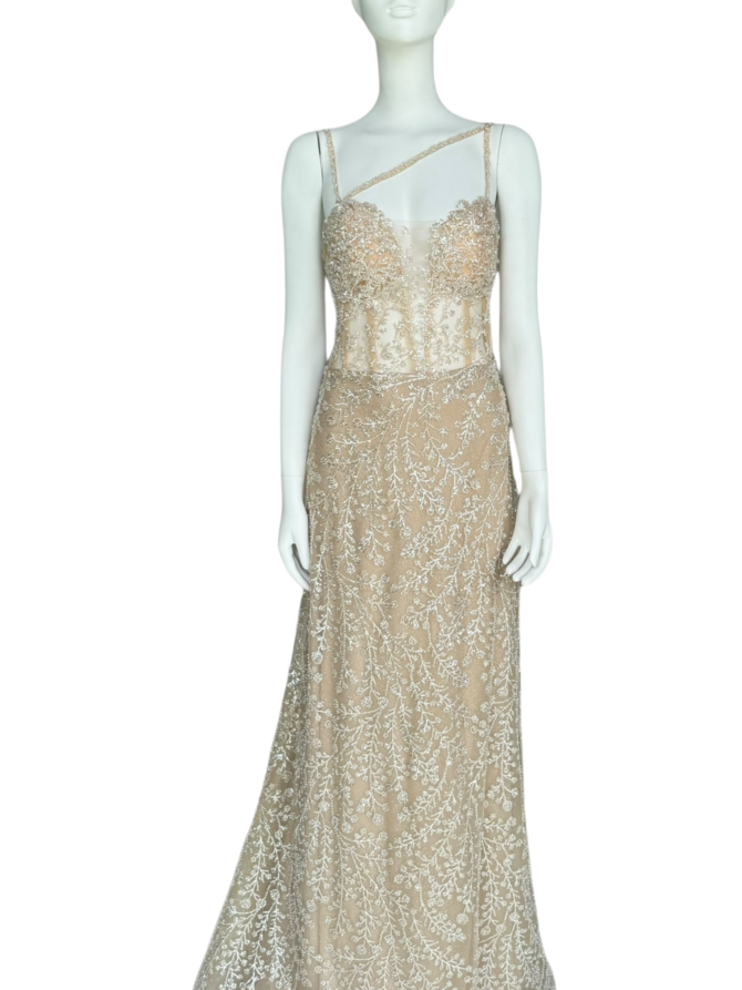 Vestido de fiesta recamado