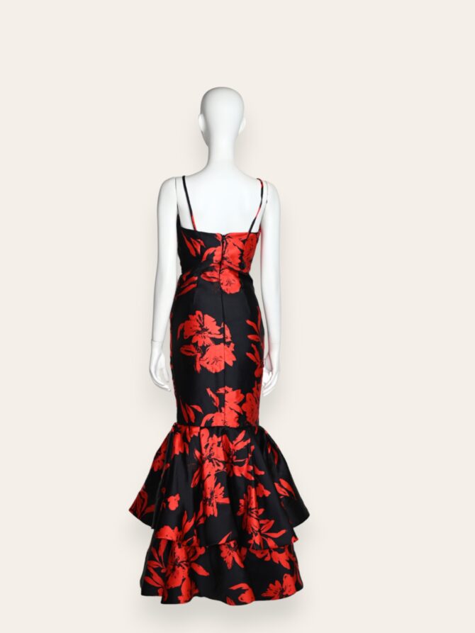 Vestido fiesta negro flores rojas