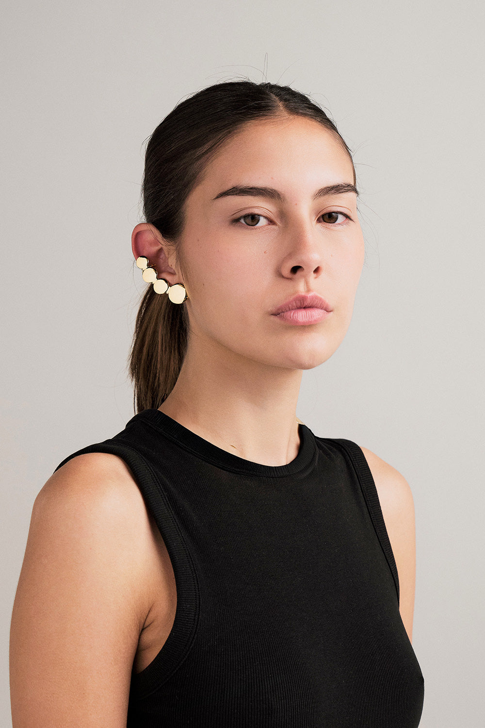 Tasset earcuff