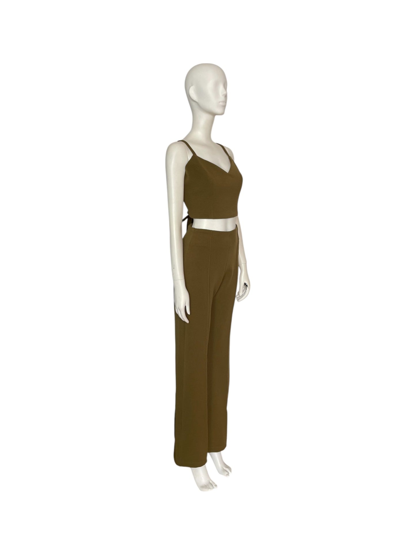 set pantalon y top verde militar