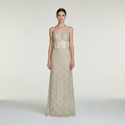 Vestido de fiesta recamado