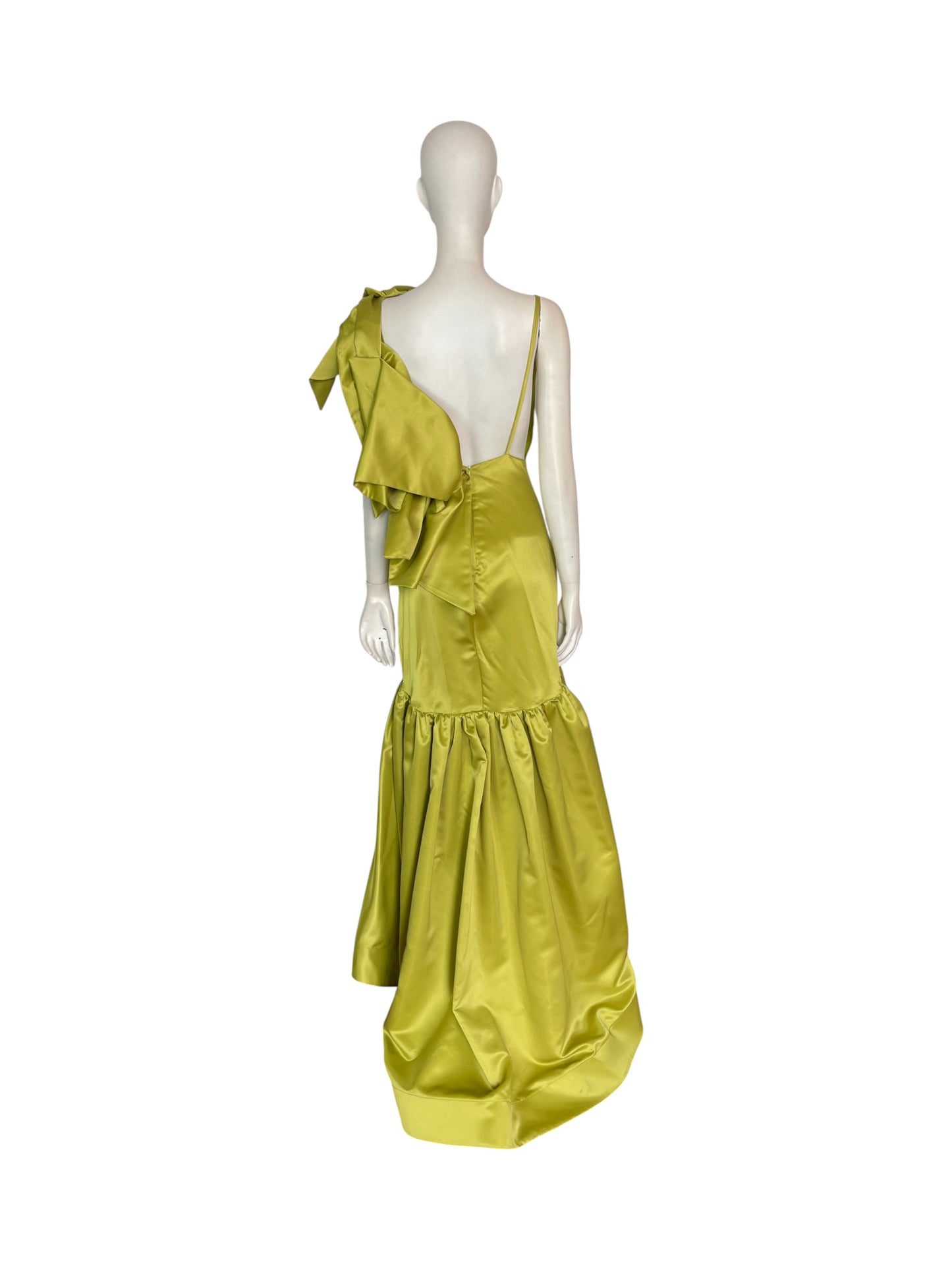 vestido maxi verde con lazo