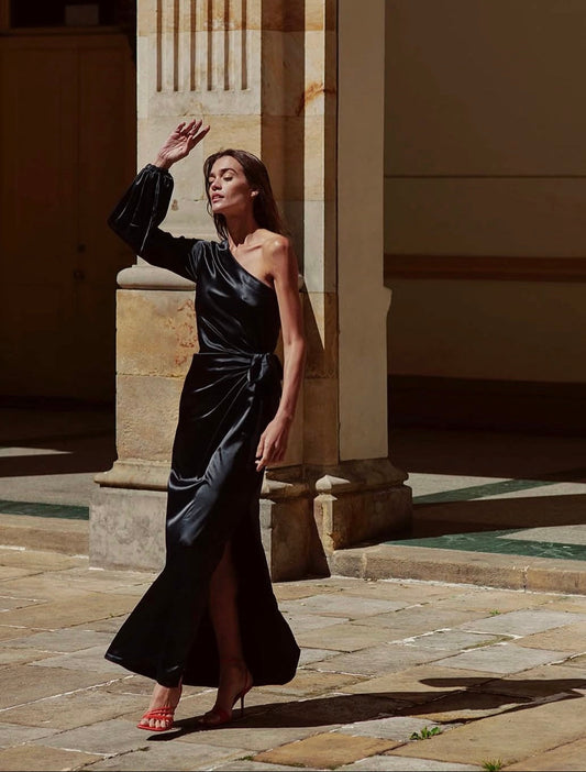 Ari maxi dress black