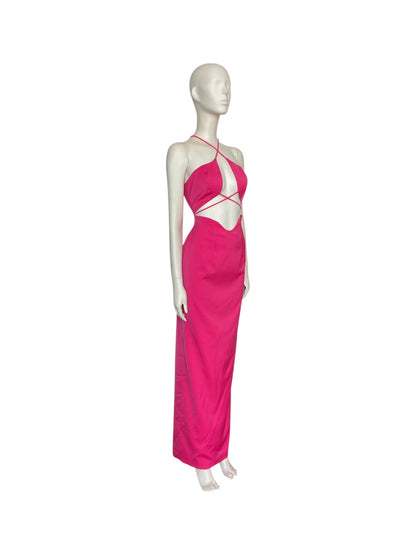 vestido maxi fucsia con escote en el busto