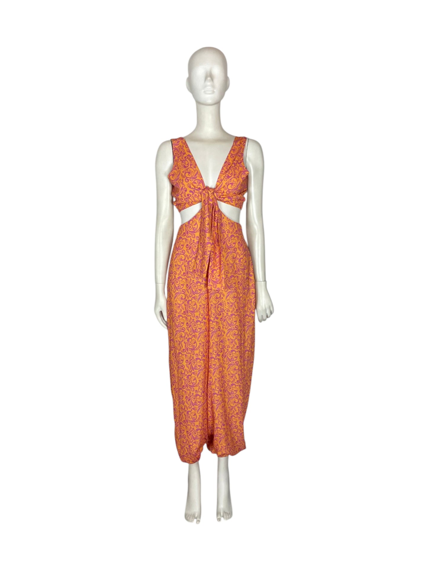 Jumpsuit naranja con flores fucsia