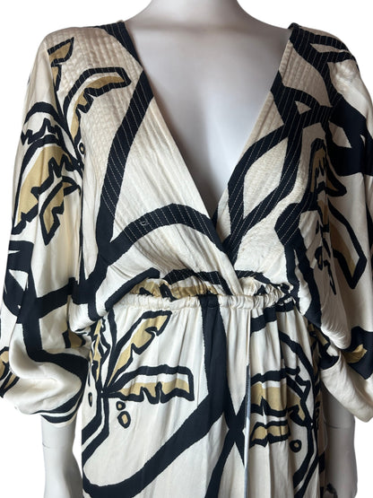 Vestido maxi negro con beige