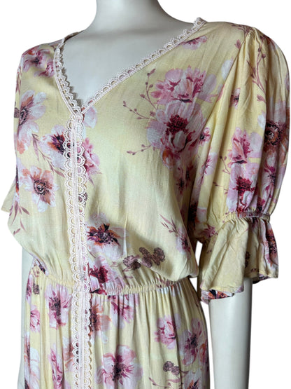 Vestido floral amarillo