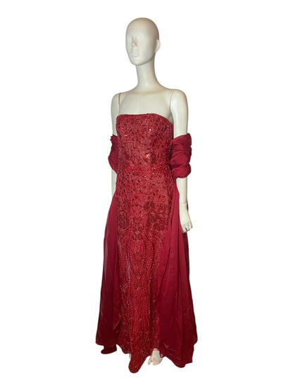 Vestido straple rojo con perdería
