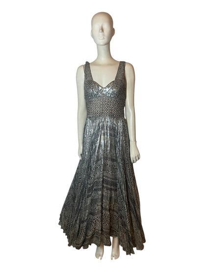Vestido de fiesta plateado