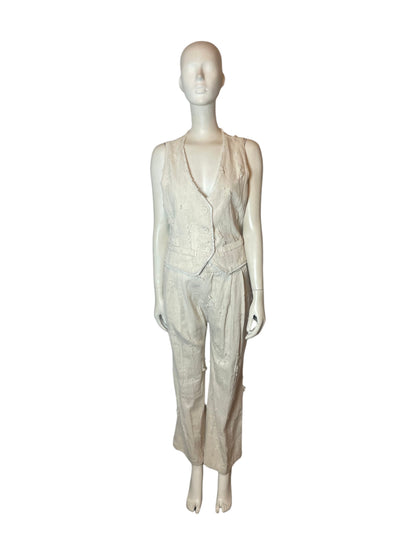 Set vest y pantalón con detalles