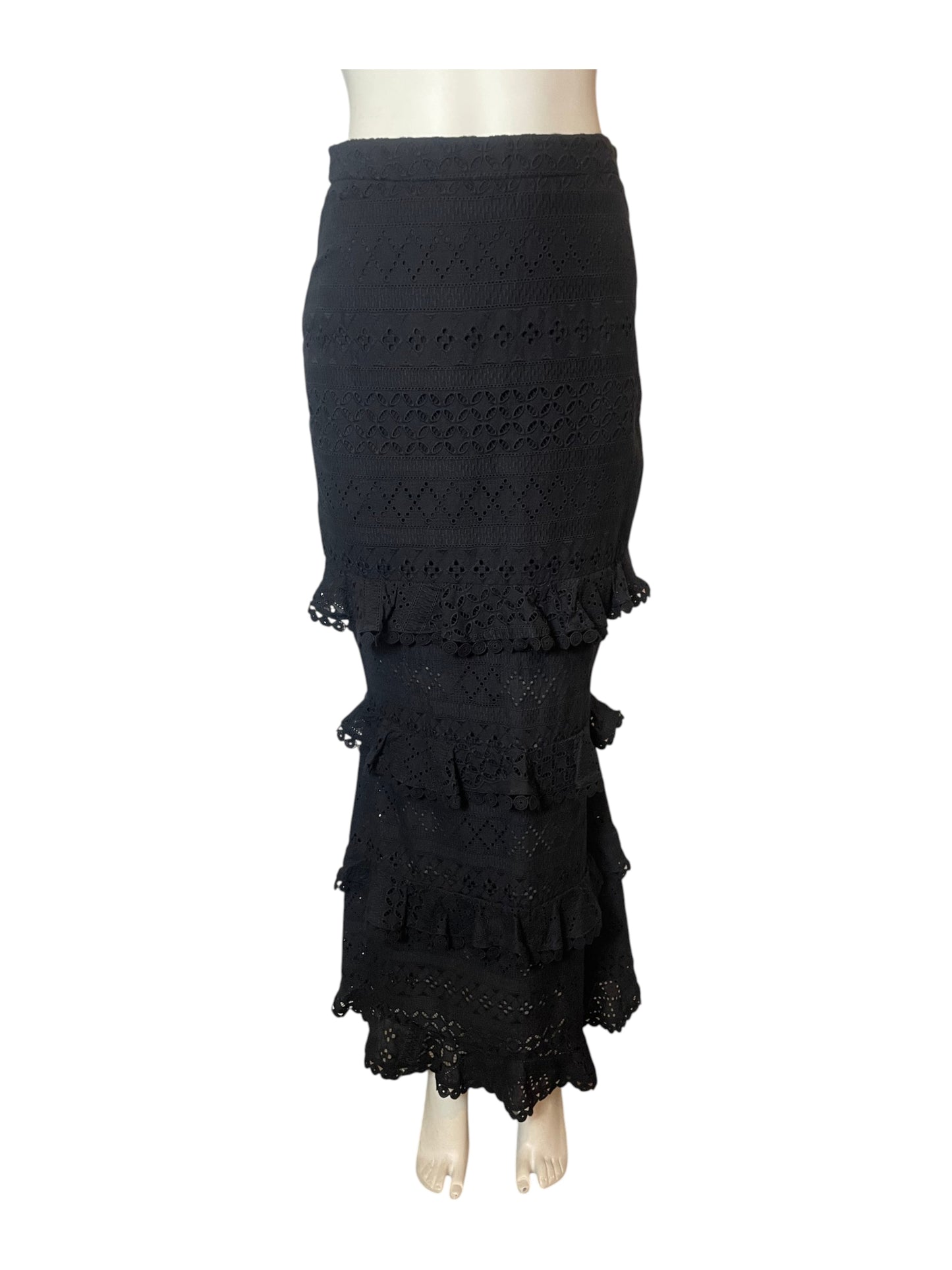 maxi falda negra con boleros