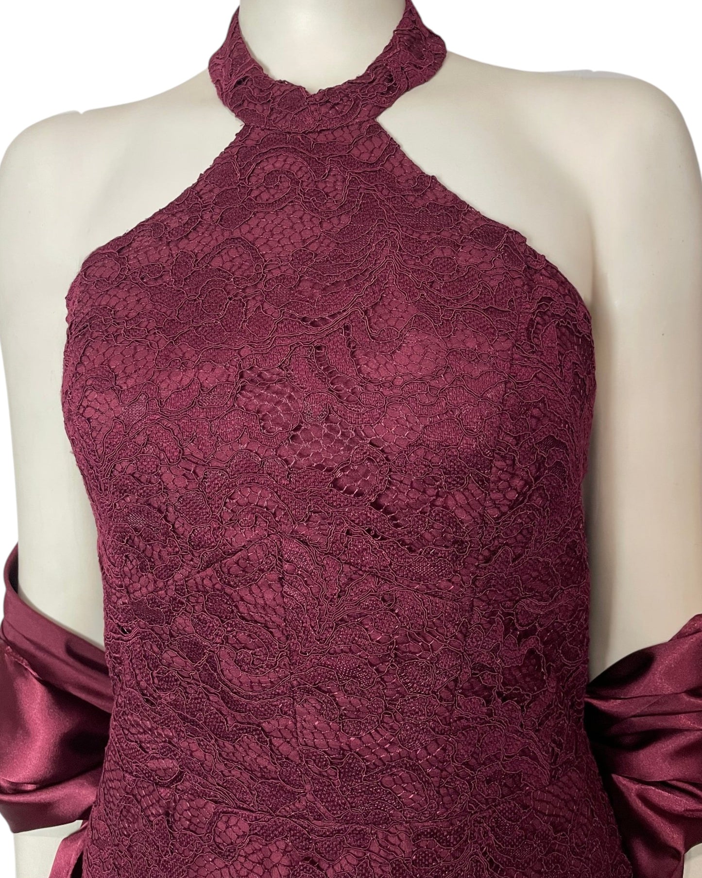 Vestido encaje vino tinto