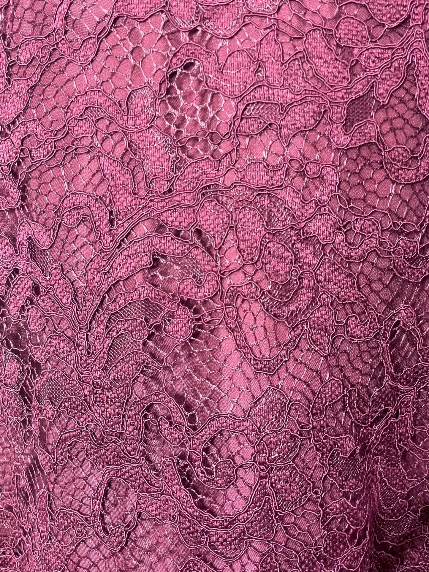 Vestido encaje vino tinto