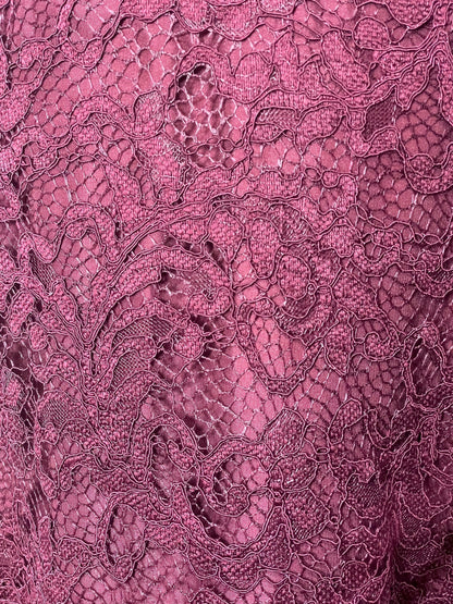 Vestido encaje vino tinto