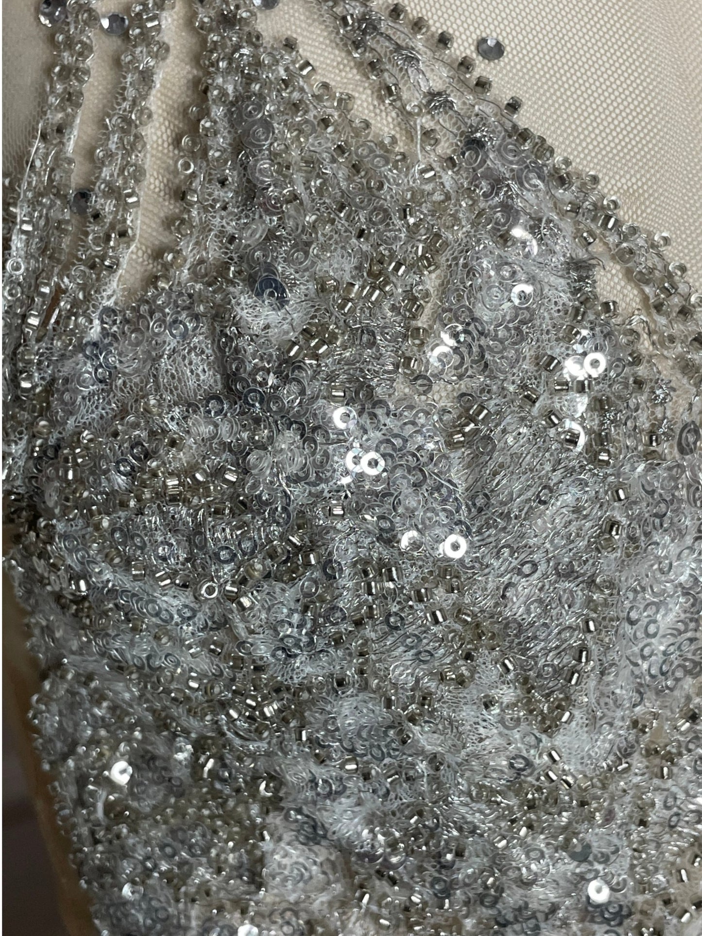 Vestido de fiesta plata
