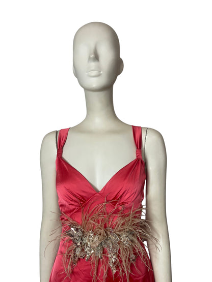 Maxi dress detalles con plumas