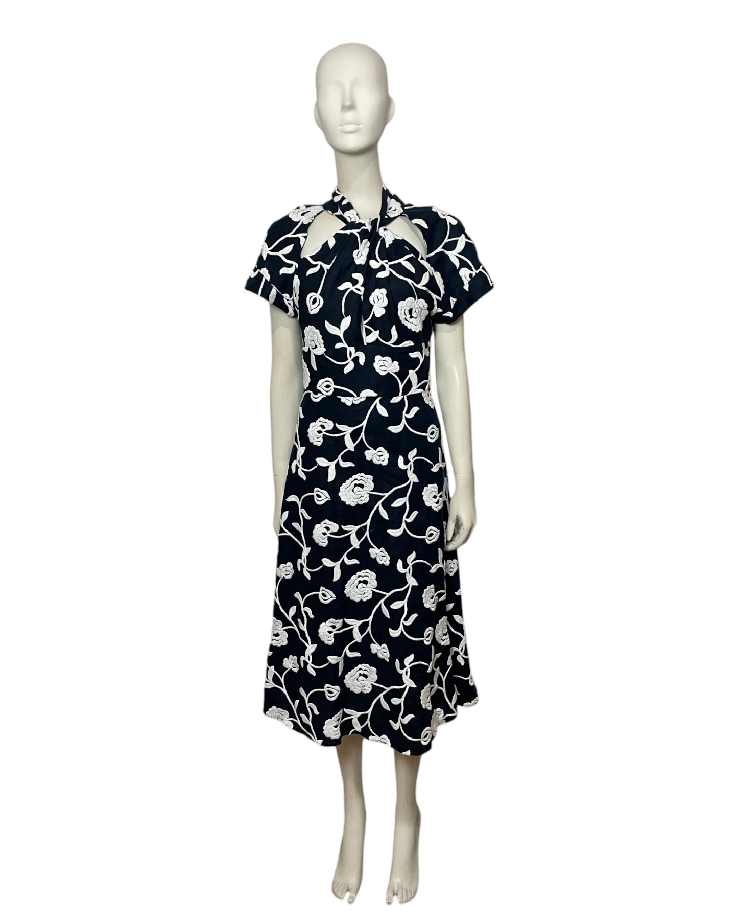 Lea embroidered midi dress