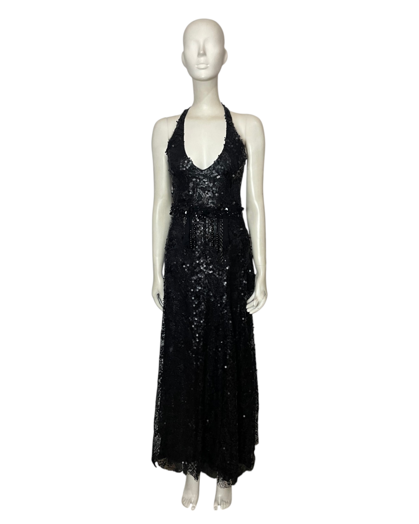 Vestido recamado negro