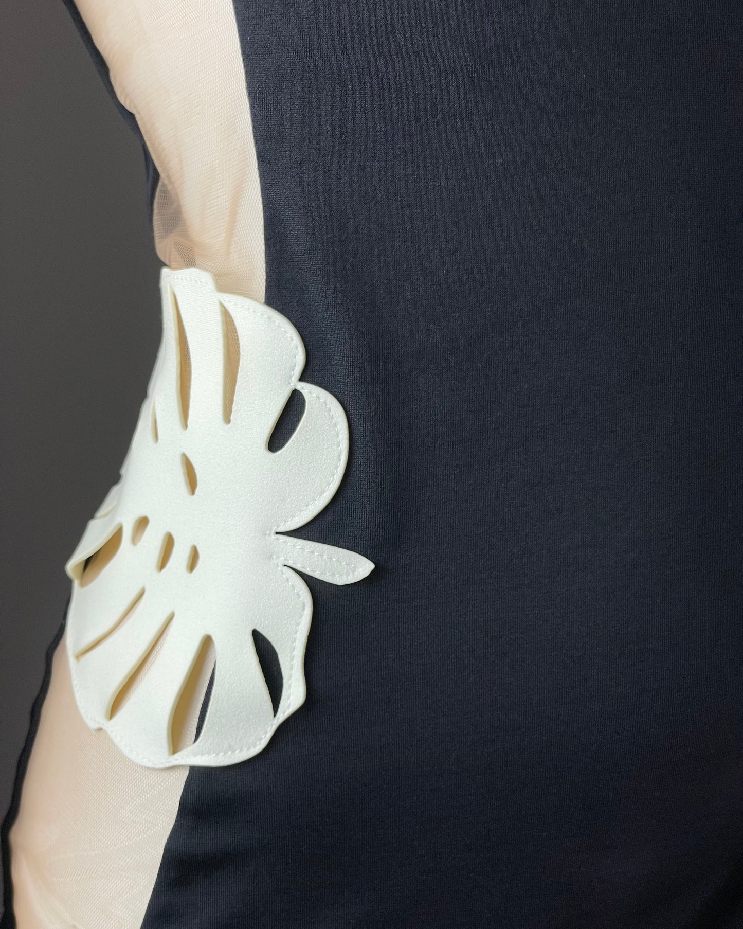Hoja rota dress