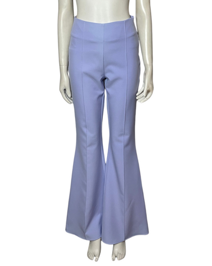 Pantalón lila bota amplia