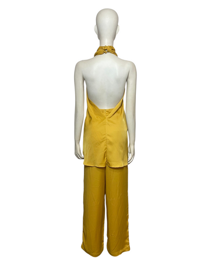 Set asimétrico amarillo