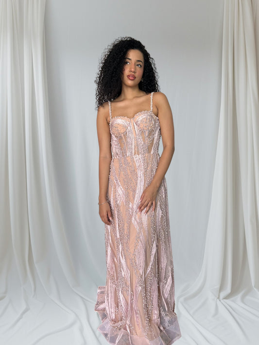 Vestido palo rosa recamado