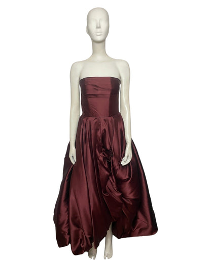 Vestido de fiesta vinotinto