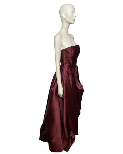 Vestido de fiesta vinotinto