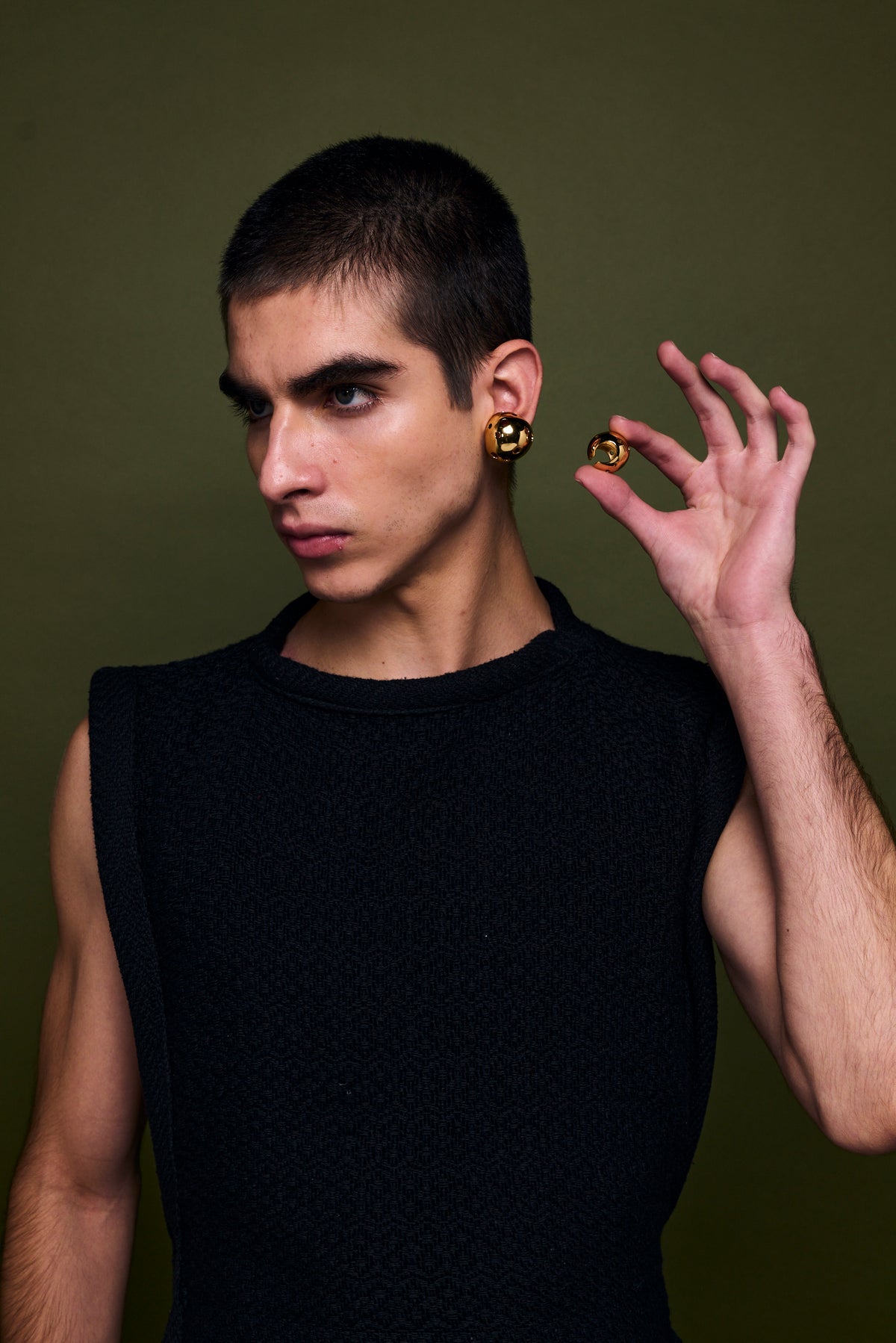 Neo big earcuff
