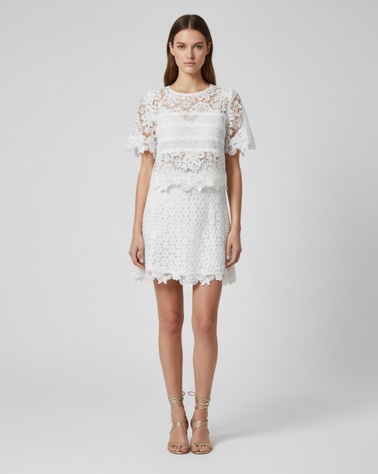 Set blanco top y falda