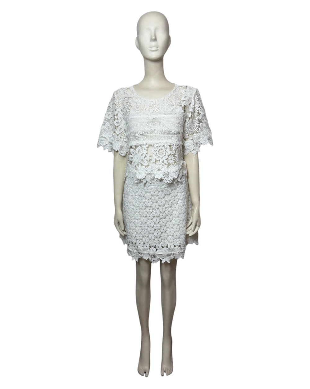 Set blanco top y falda