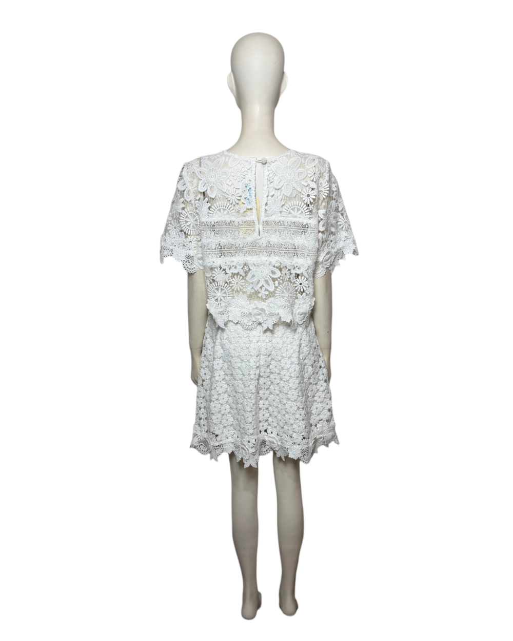 Set blanco top y falda