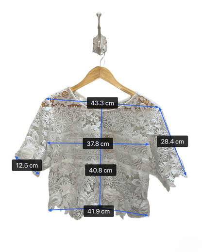 Set blanco top y falda